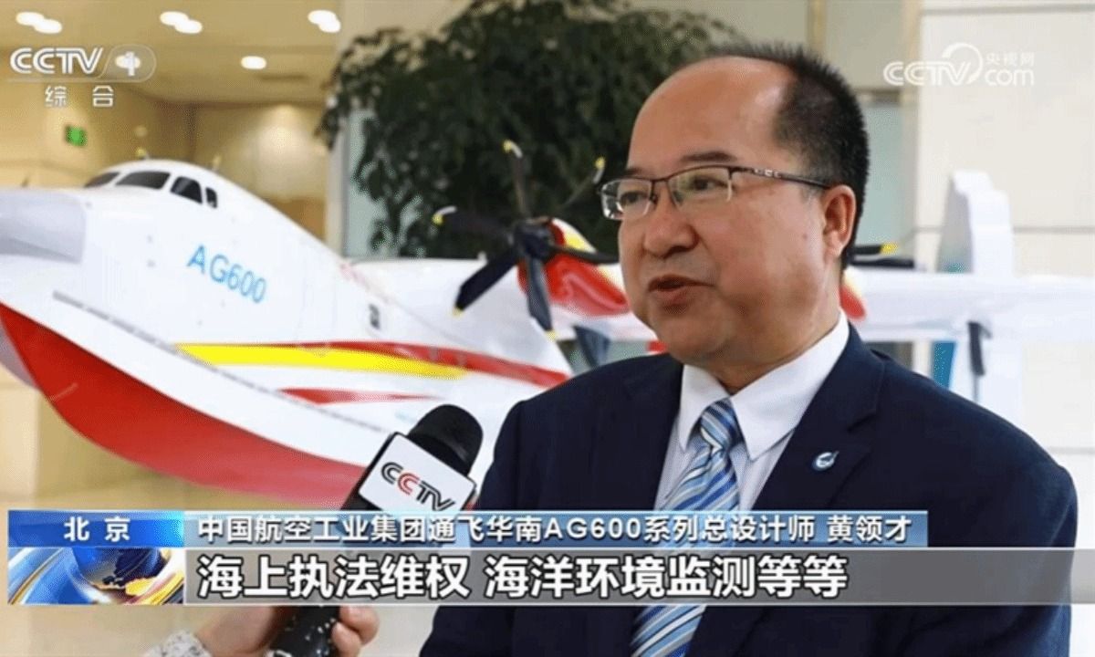 2026级本科新生与新生家长到场参会
