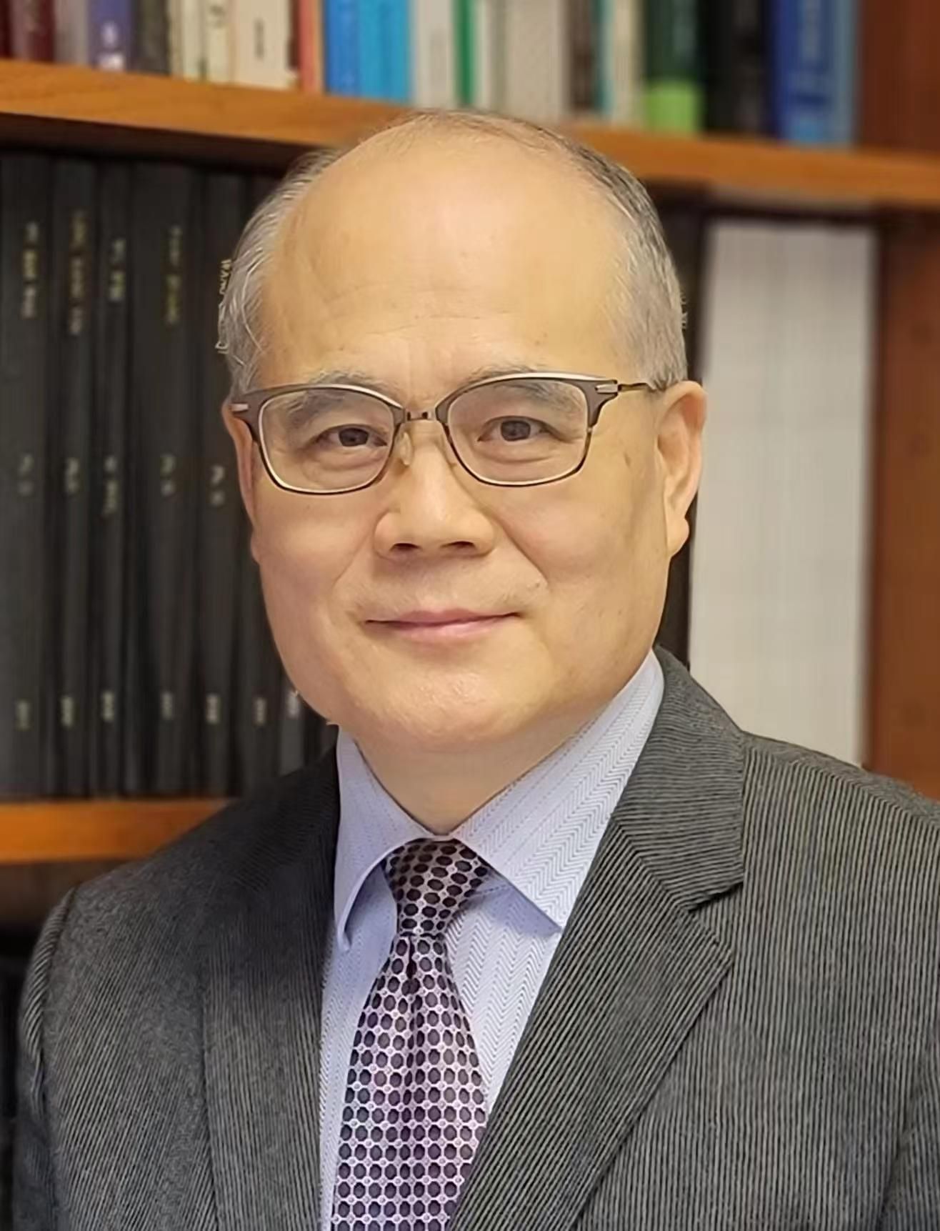 主要研究领域为飞机气动弹性