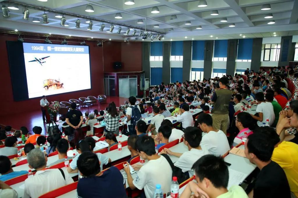 这条路对于我来说像命中注定的一样